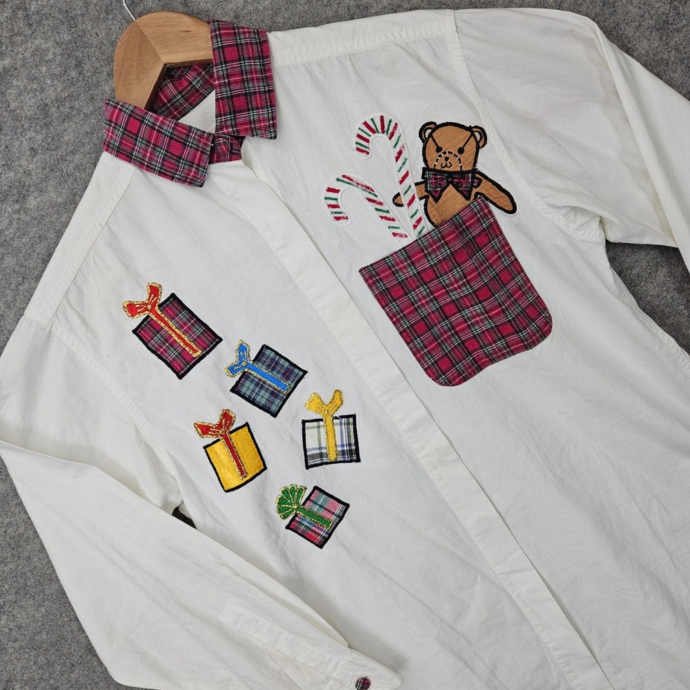 Casey & Max Button Up Shirt Women's White Small Christmas Teddy Bear STAINS